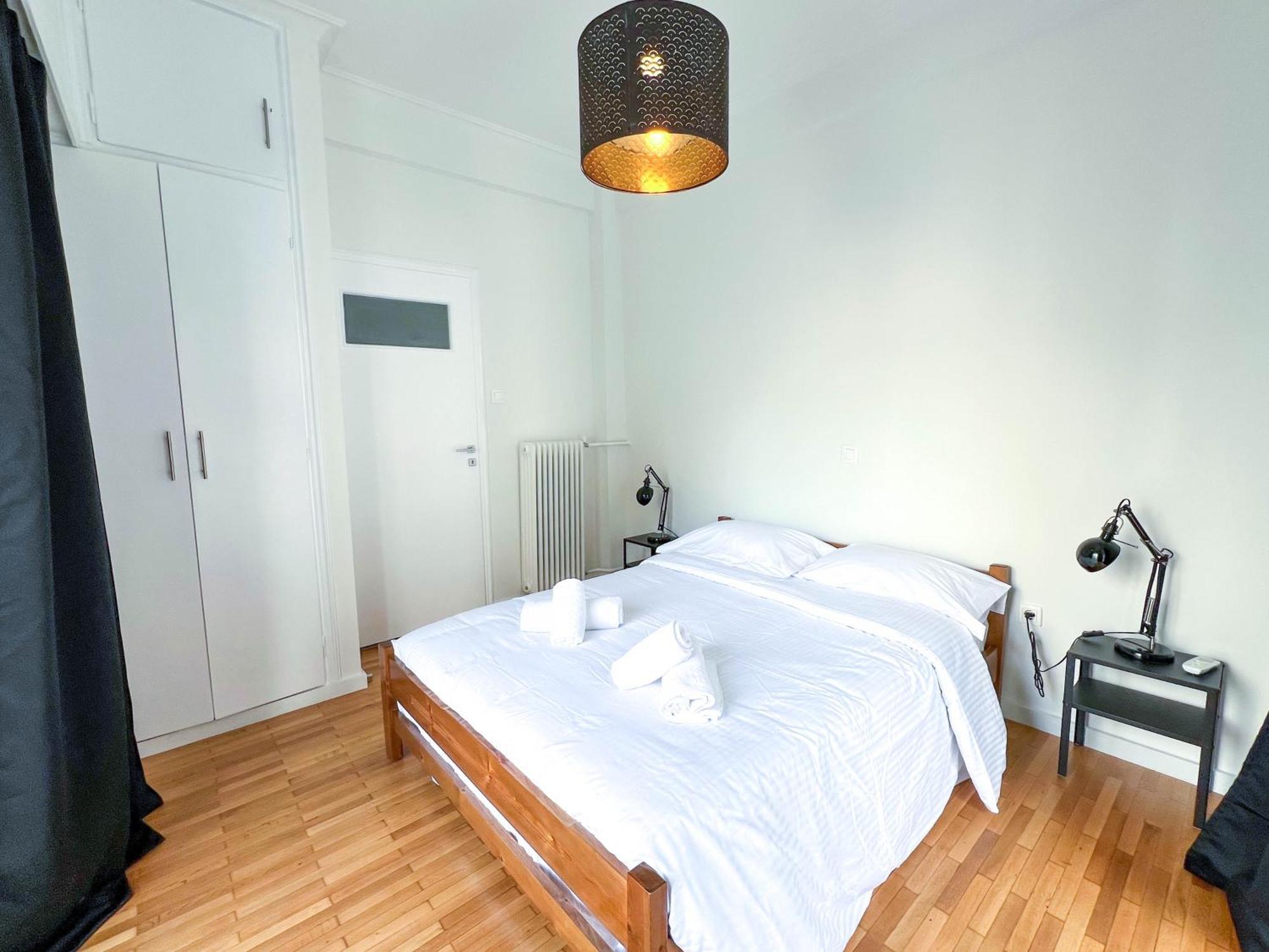 Family Two Bedroom Apartment Benaki Athens Luaran gambar